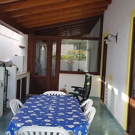 Casa Del Glicine 利帕里