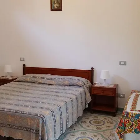 Casa Del Glicine