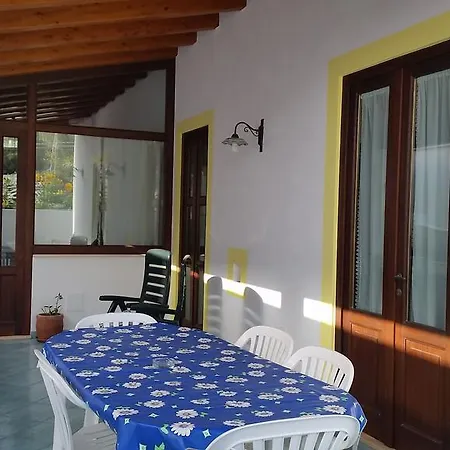 Apartmán Casa Del Glicine Lipari (Isola Lipari)